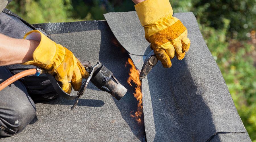 Professional flood damage restoration services in Kingfisher, OK